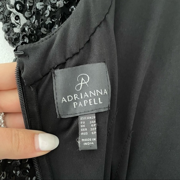 NEW Adrianna Papell Scoop Back Sequin Gown In Black sz 2P - Picture 12 of 13